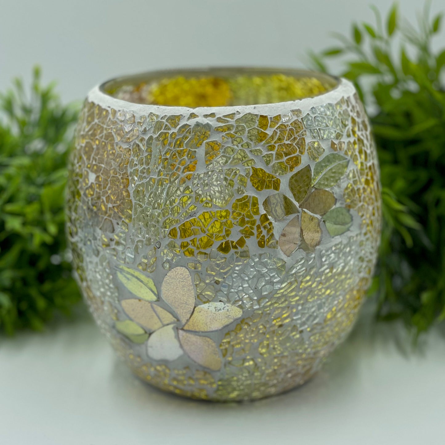 Mosaic Glass Vase Lamp - Frangipani